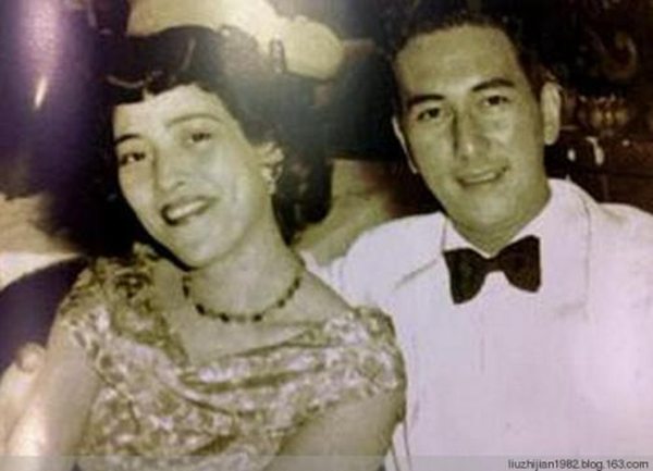 賭王大房為什么這么慘,賭王何鴻燊大房為何沒有分到家產