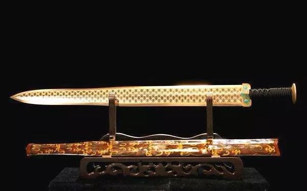 為什么青銅寶劍不會(huì)生銹,古代青銅劍不生銹的原因