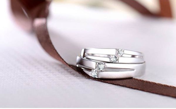 999/925 的銀飾哪個是真的?